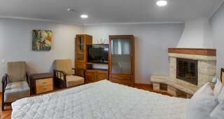 Хостелы Oliva Inn & Hostel Баку Двухместный номер Делюкс с 1 кроватью и душем-4